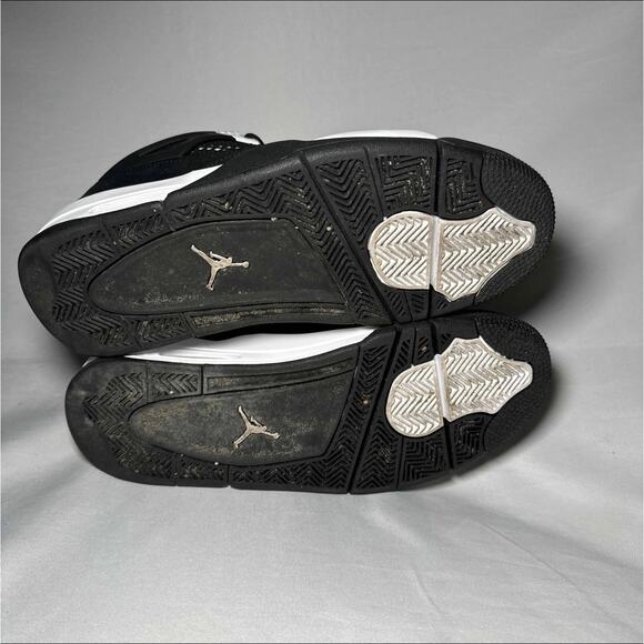 Size 10.5 - Nike Air Jordan 4 Retro White Thunder Men\'s Shoes Ships Now main image 4